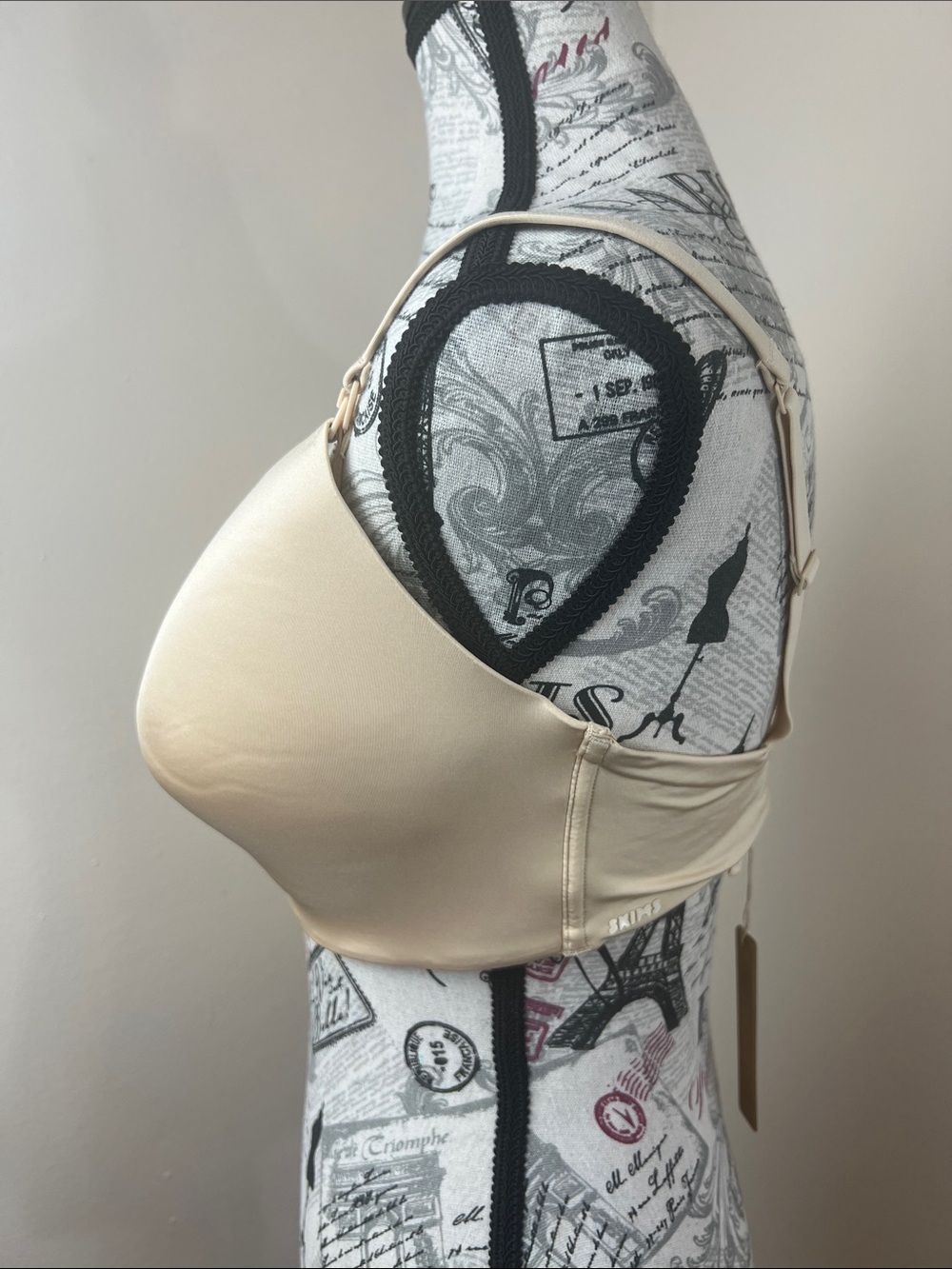 SKIMS Wireless Form Nursing Bra Sand Size 36DDD NWT - Picture 3 of 7